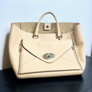Mulberry Willow Tote with Removable Clutch